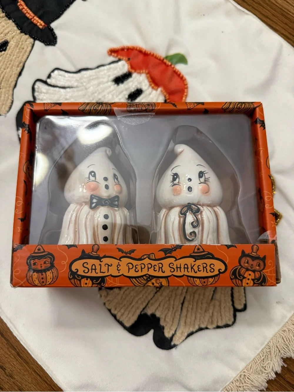 Johanna Parker Halloween Ghost Salt & Pepper Shakers - White Ceramic NWT